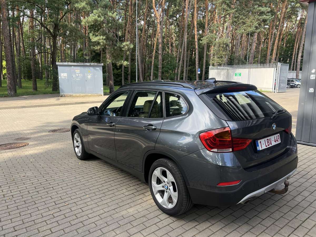 BMW X1 2013 — photo 6