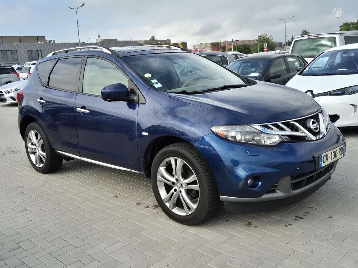 Nissan Murano 2012 — салон