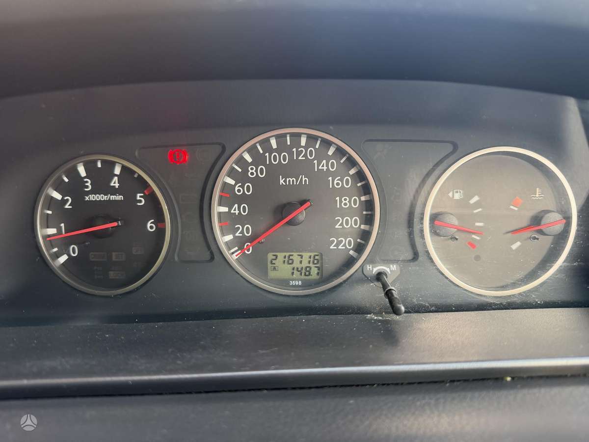 Nissan X-Trail 2006 — photo 18