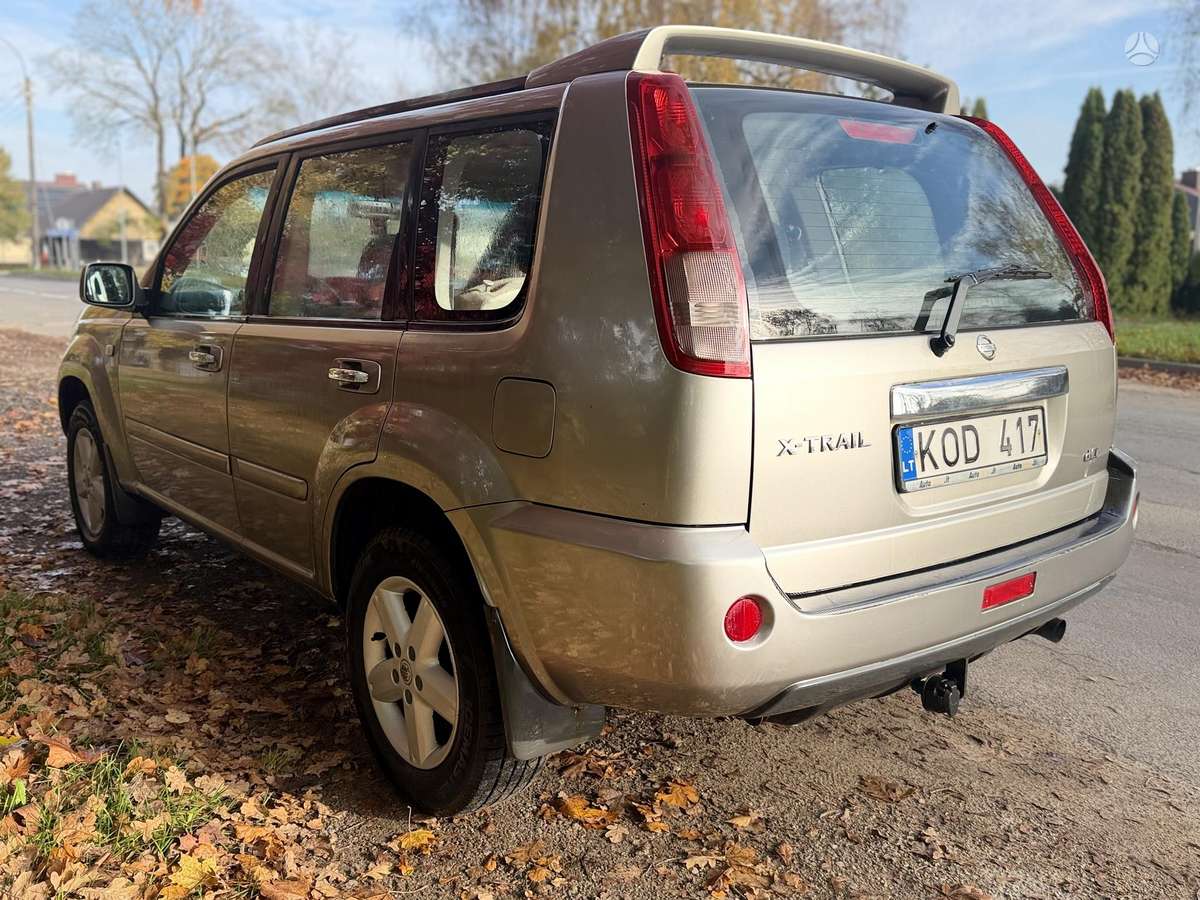 Nissan X-Trail 2006 — engine 2200 cm³, 136 HP (100kW)