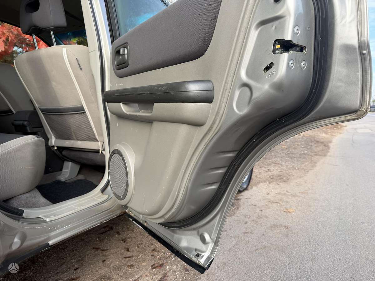 Nissan X-Trail 2006 — photo 8