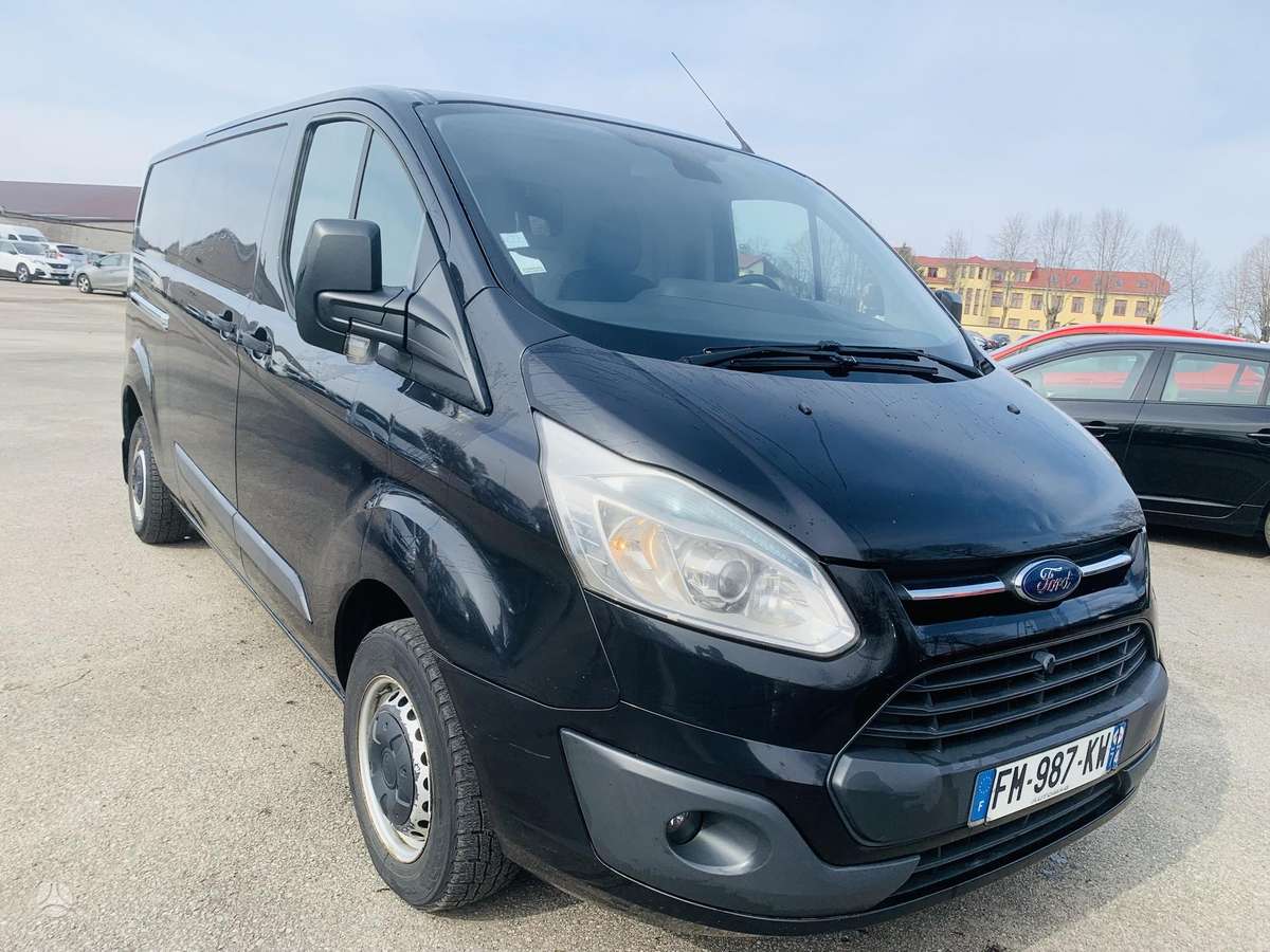Ford Transit 2013 — вигляд ззаду