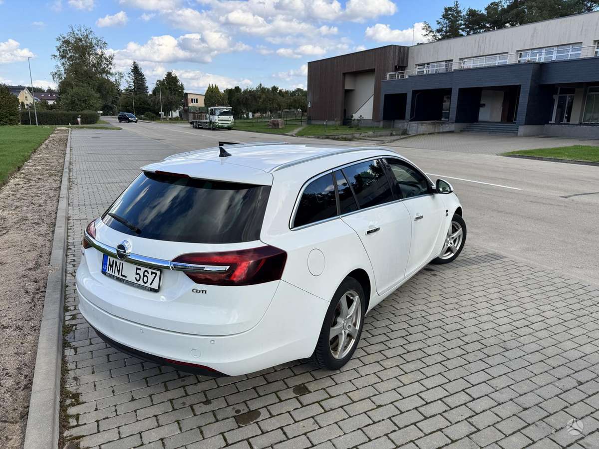 Opel Insignia 2014 — photo 5