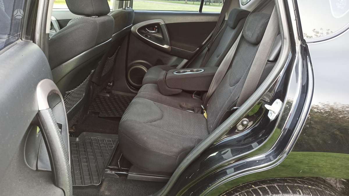 Toyota RAV4 2006 — photo 23
