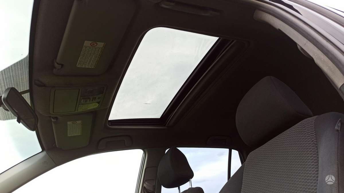 Toyota RAV4 2006 — photo 24
