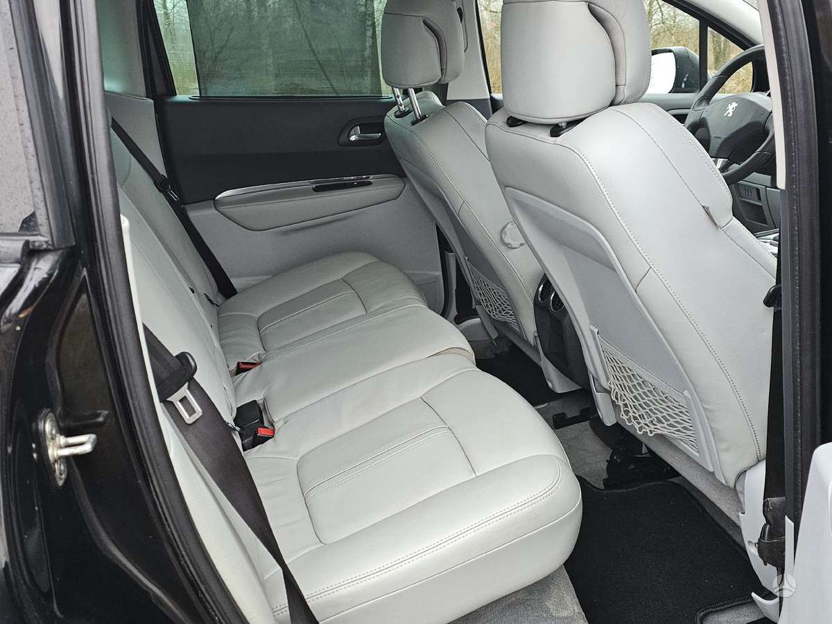 Peugeot 3008 2009 — photo 16