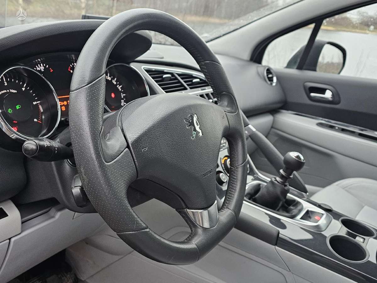 Peugeot 3008 2009 — photo 9