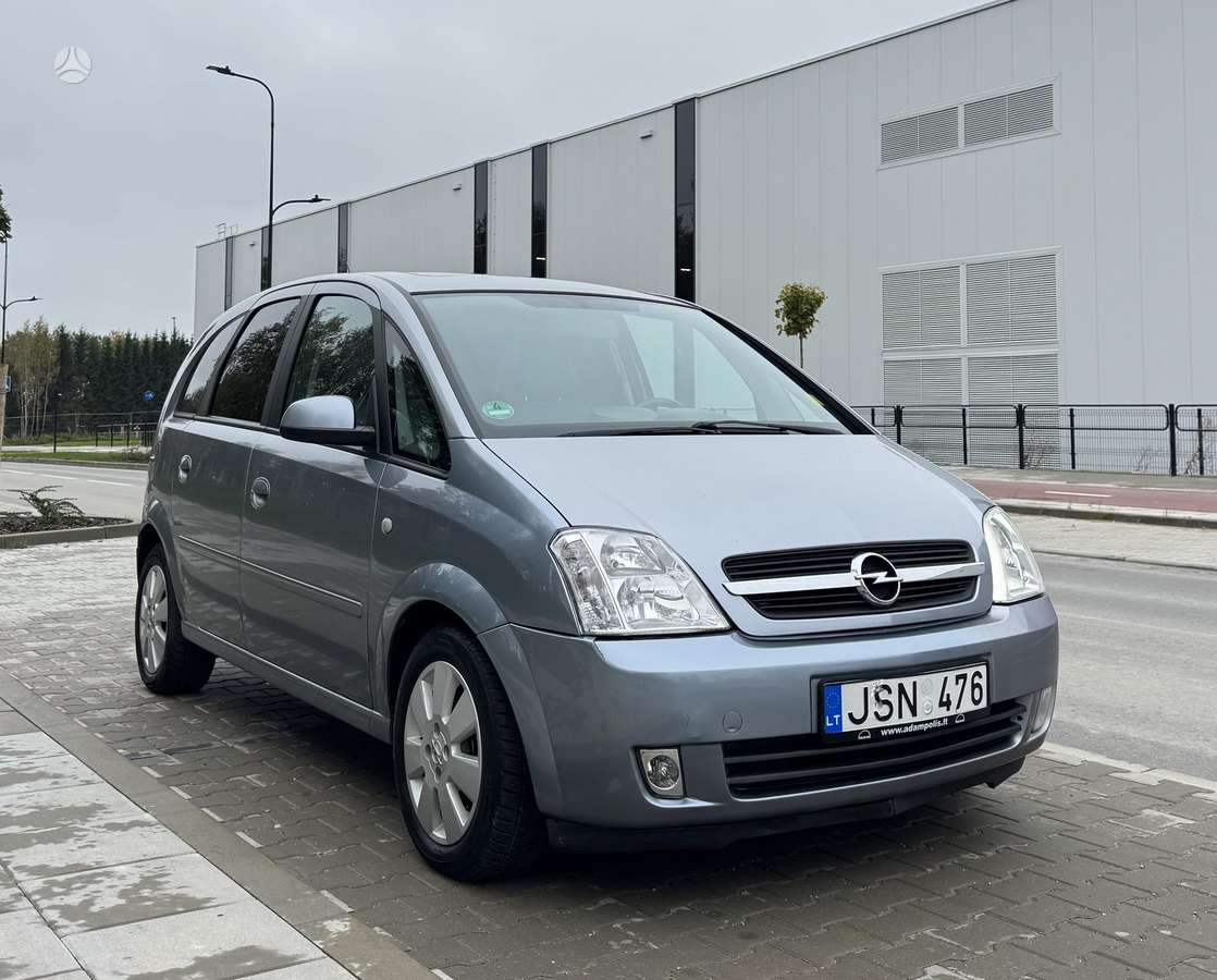Opel Meriva 2005 — rear view