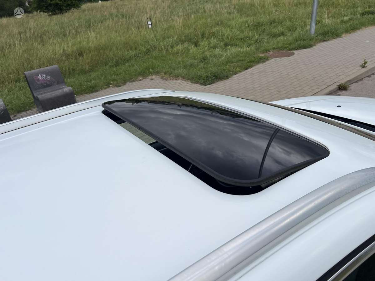 Ford Mondeo 2014 — photo 32