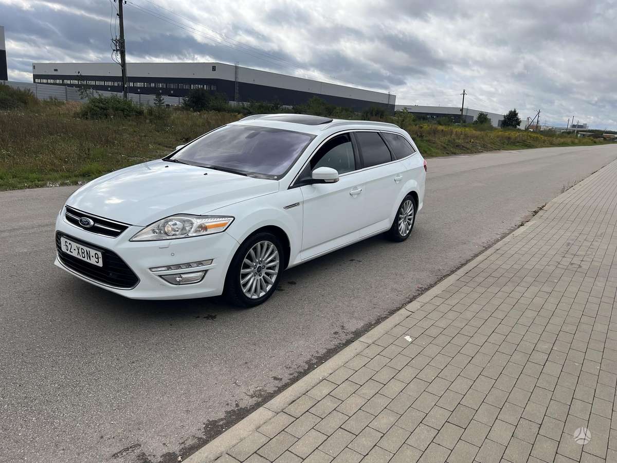 Ford Mondeo 2014 — photo 7