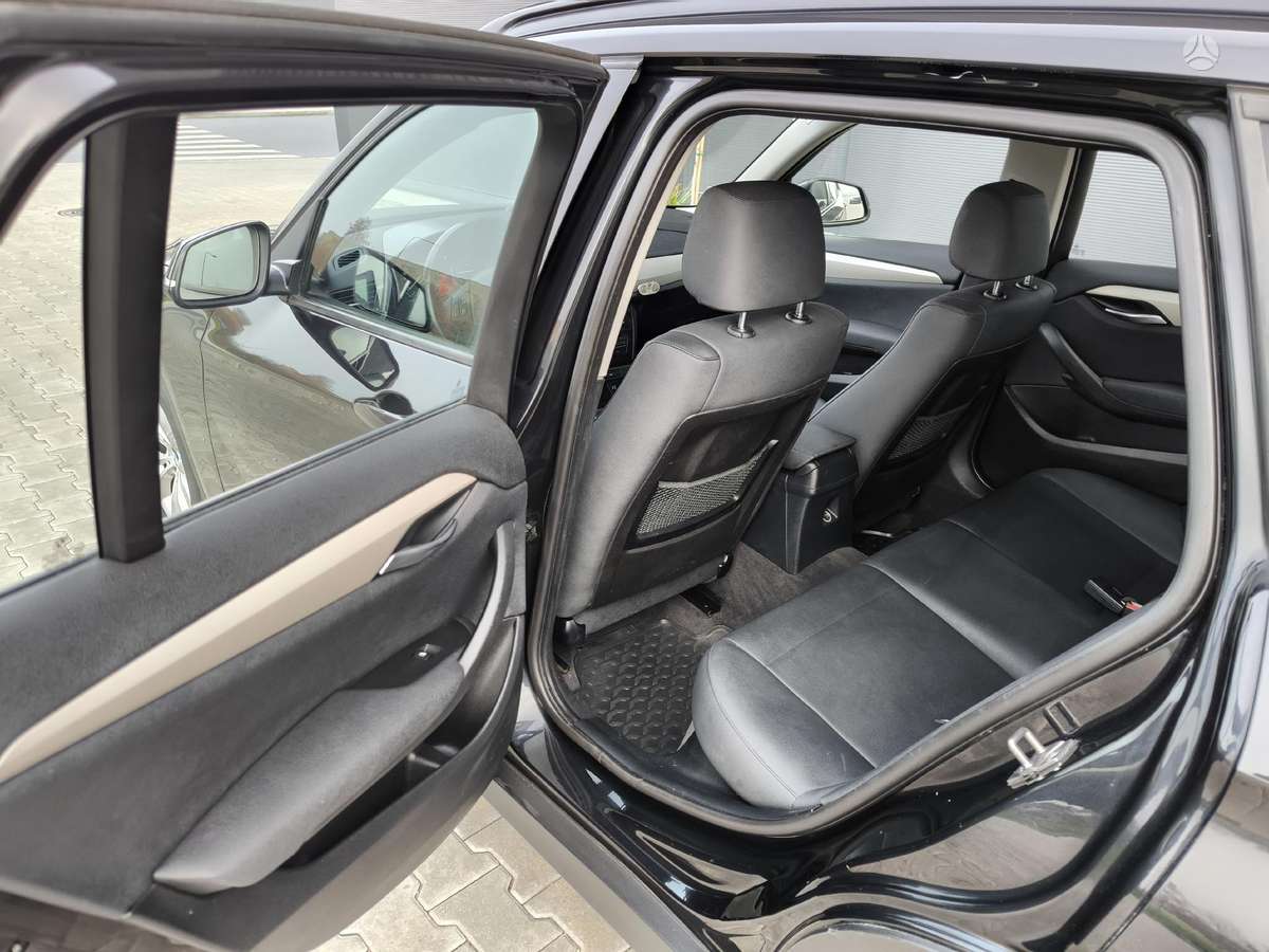 BMW X1 2014 — photo 12