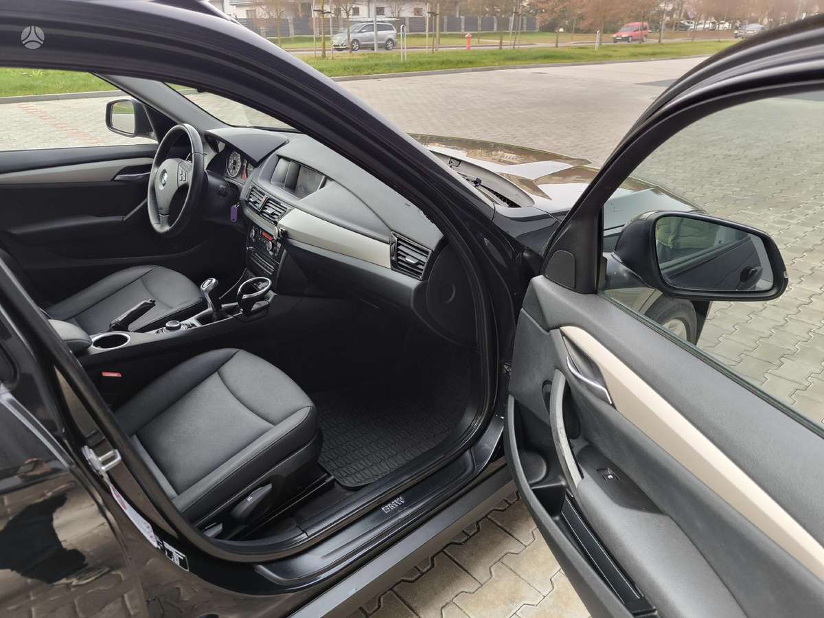 BMW X1 2014 — photo 15