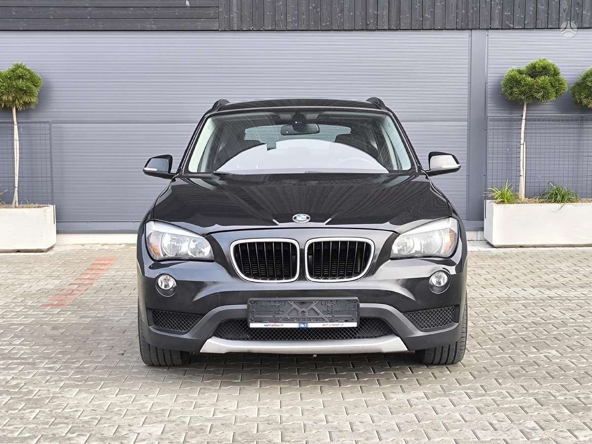BMW X1 2014 — rear view