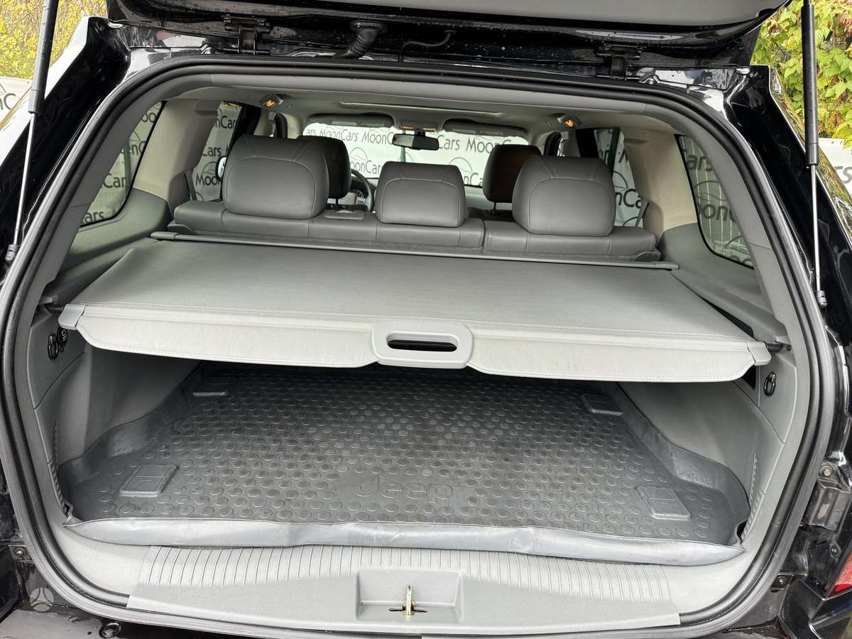 Jeep Grand 2006 — photo 15