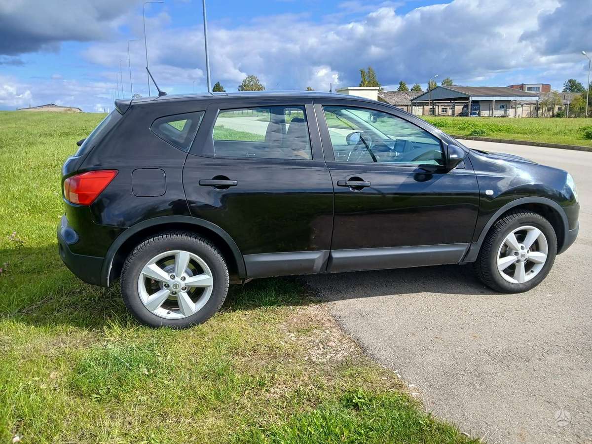 Nissan Qashqai 2008 — engine 1995 cm³, 150 HP (110kW)