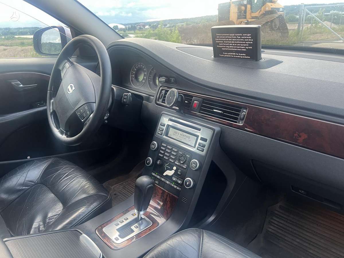 Volvo V70 2008 — photo 5