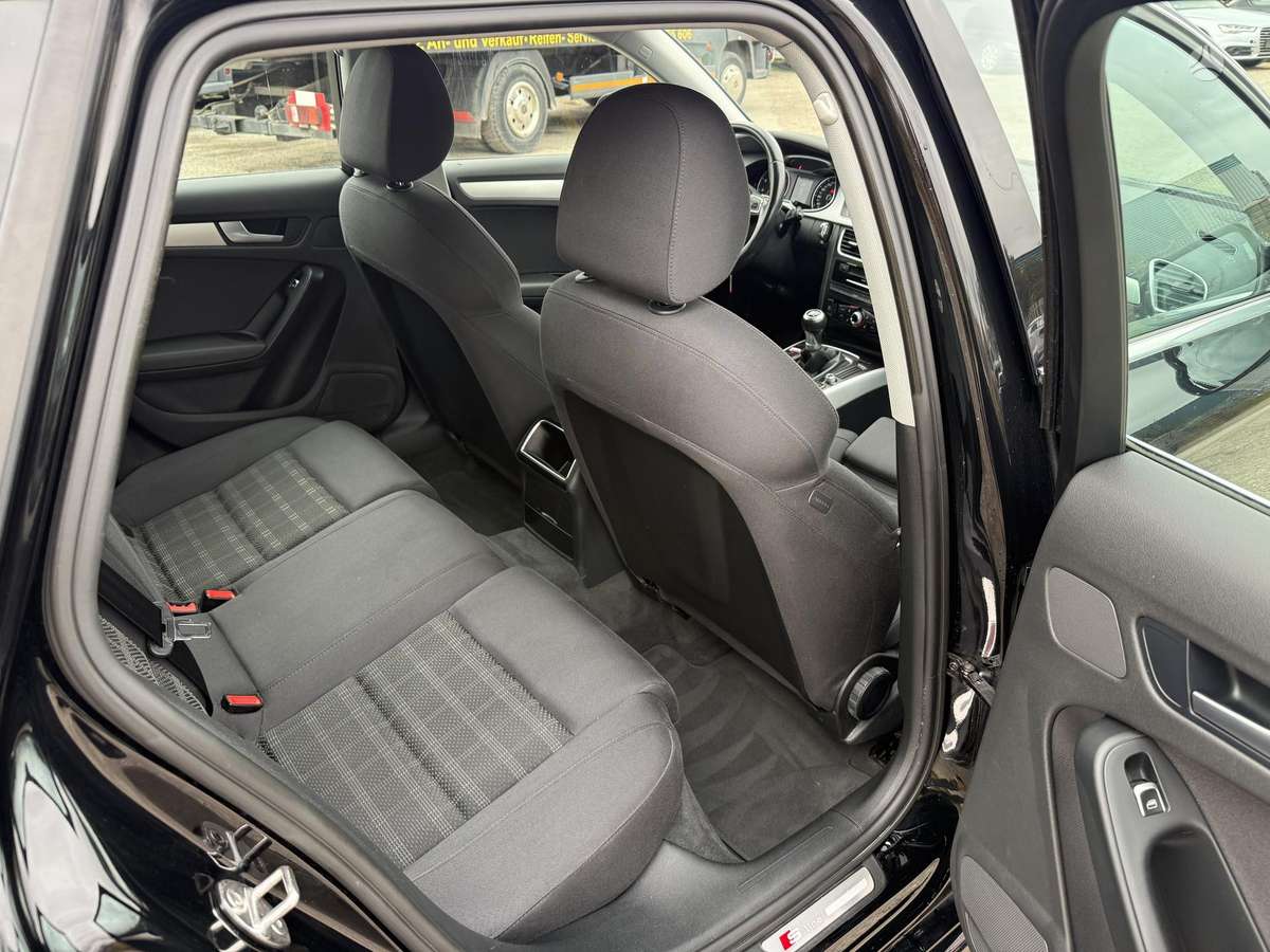 Audi A4 2015 — photo 10