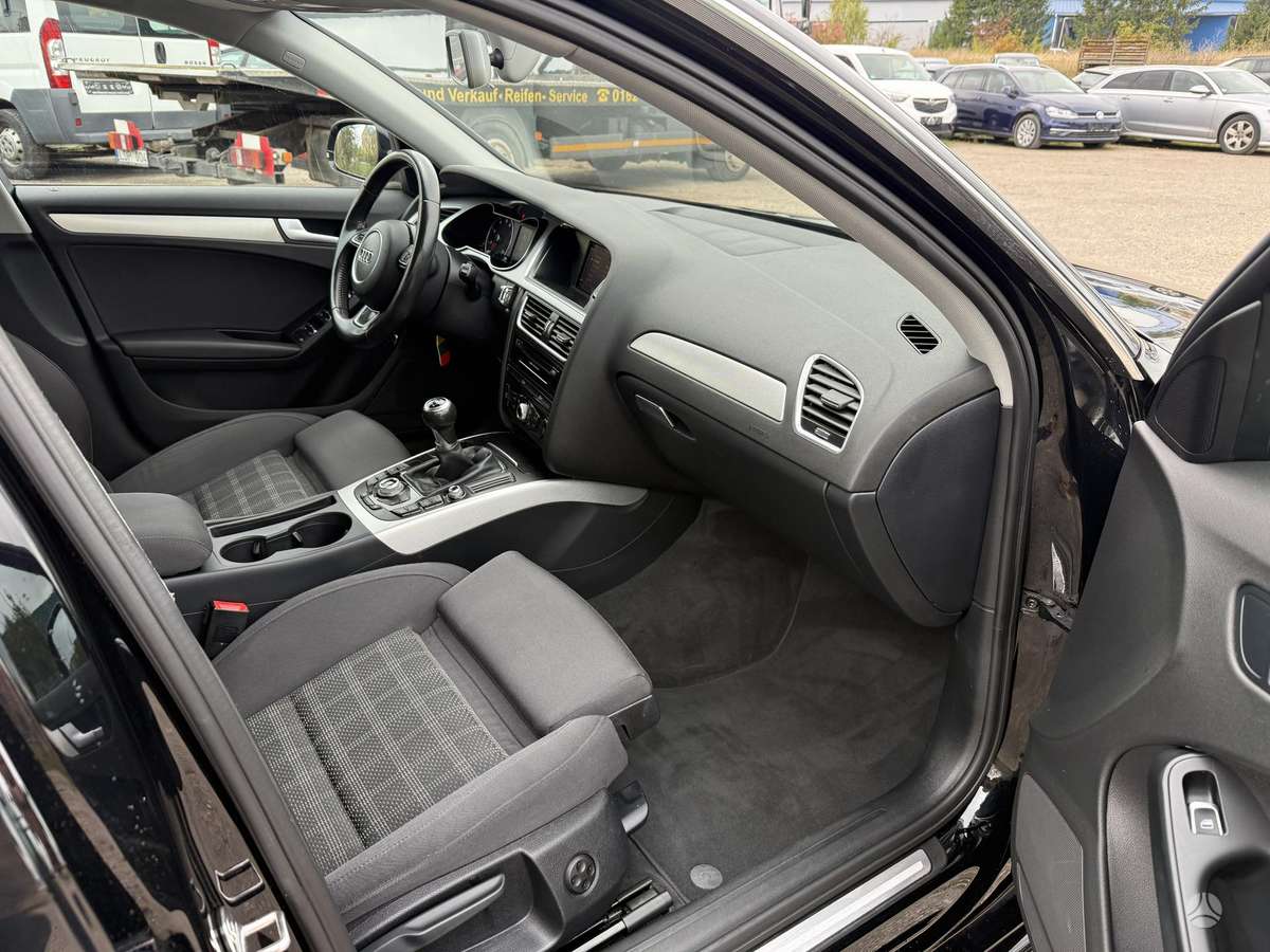 Audi A4 2015 — photo 7