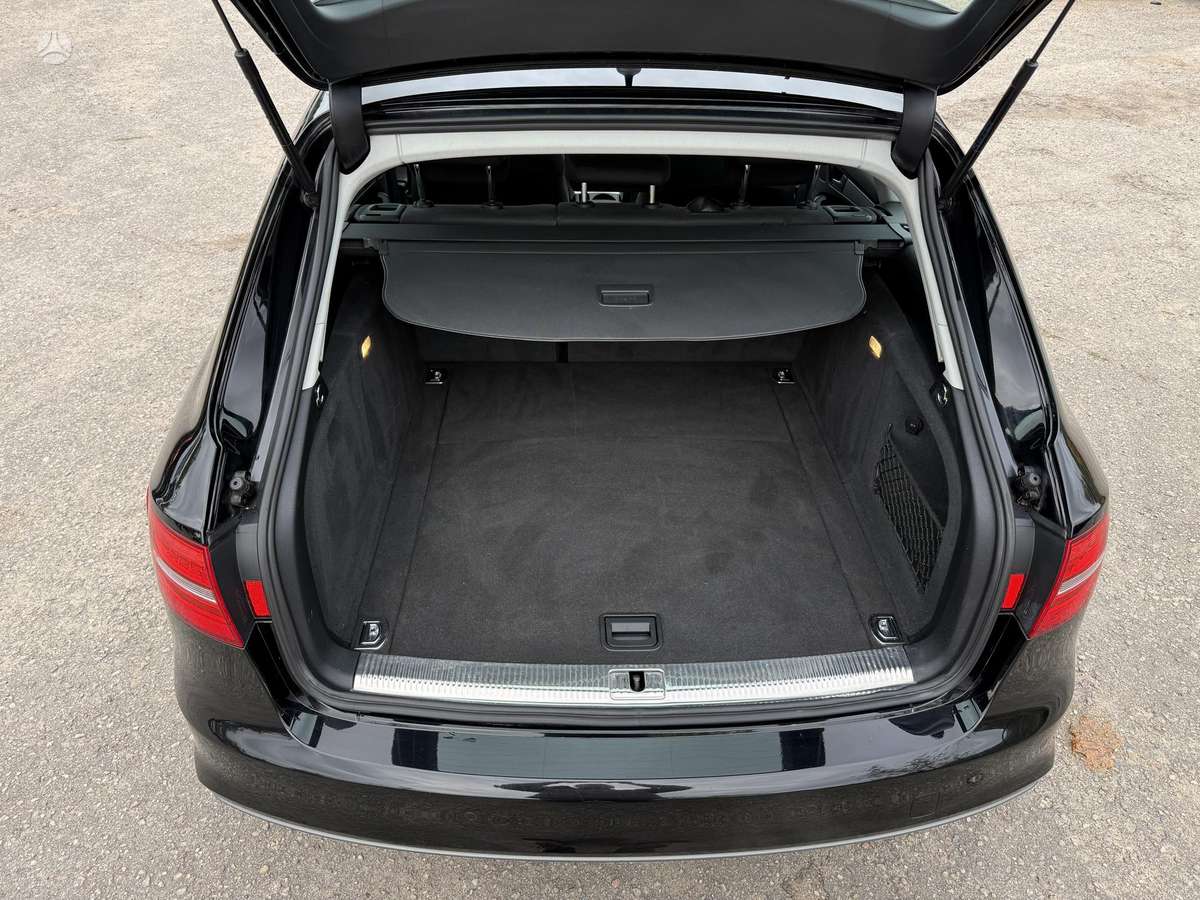 Audi A4 2015 — photo 9