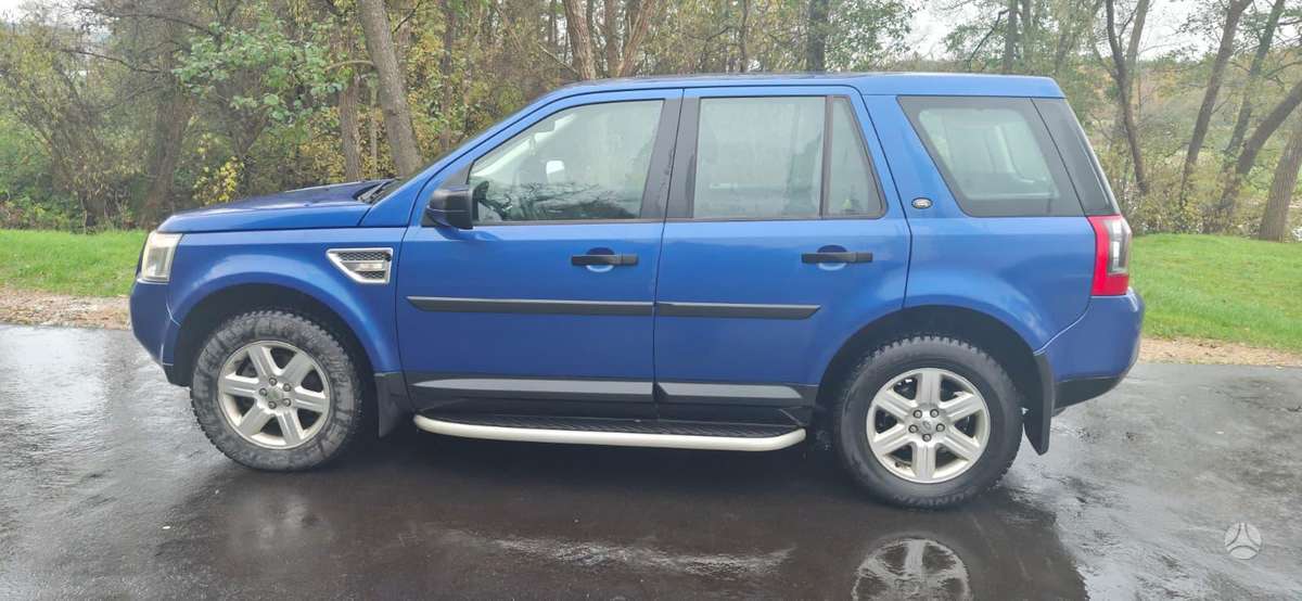 Land Rover 2008 — engine 2179 cm³, 152 HP (112kW)