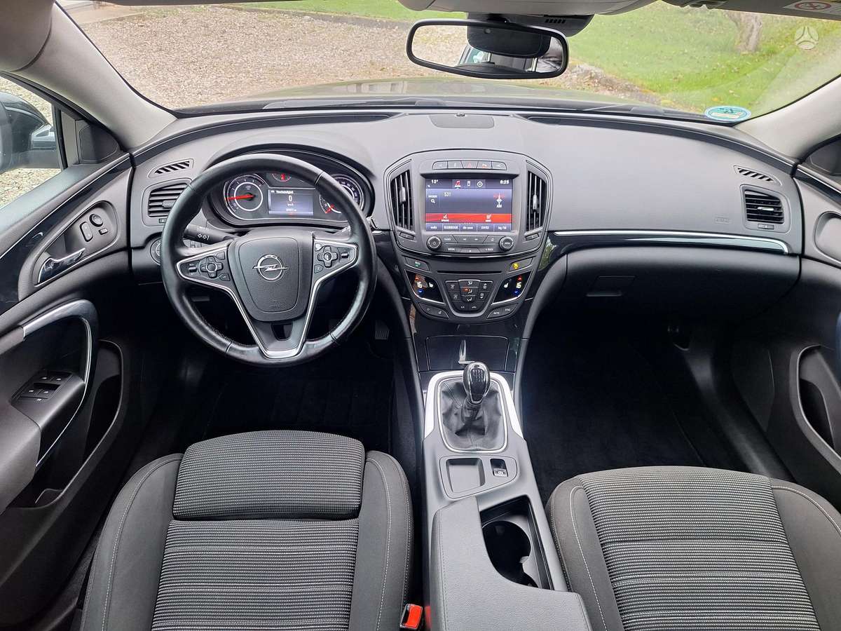 Opel Insignia 2015 — photo 14