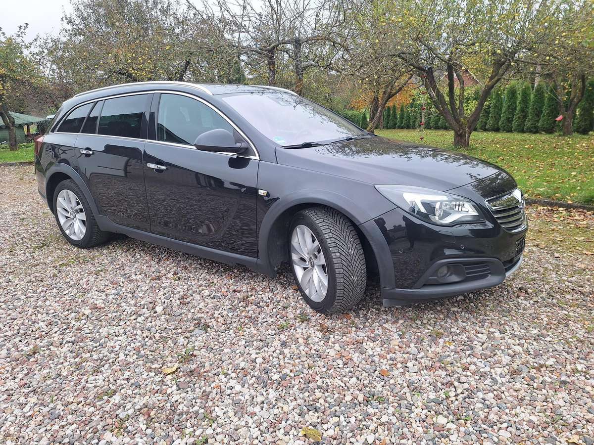 Opel Insignia 2015 — engine 1956 cm³, 170 HP (125kW)