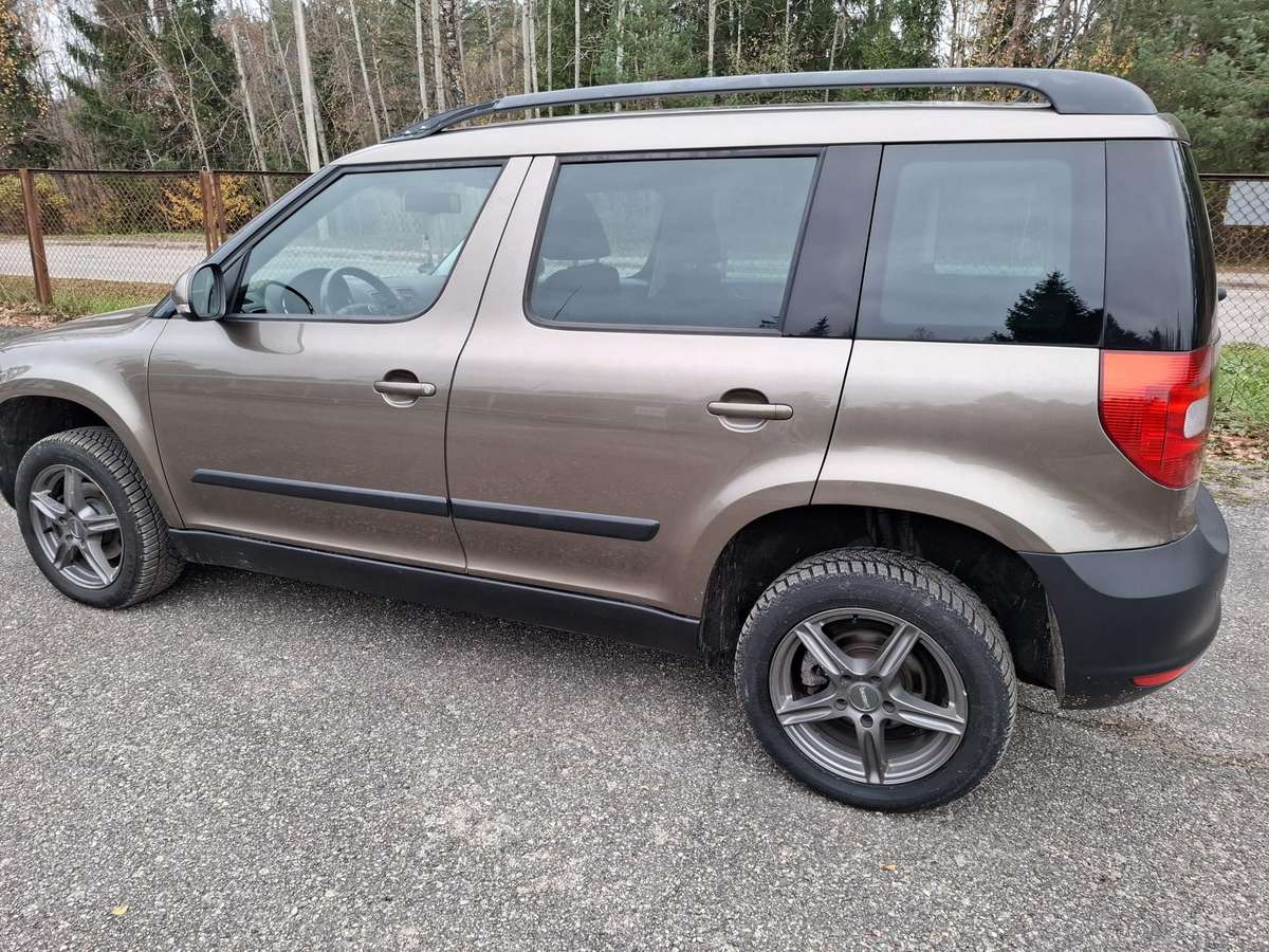 Skoda Yeti 2010 — photo 8