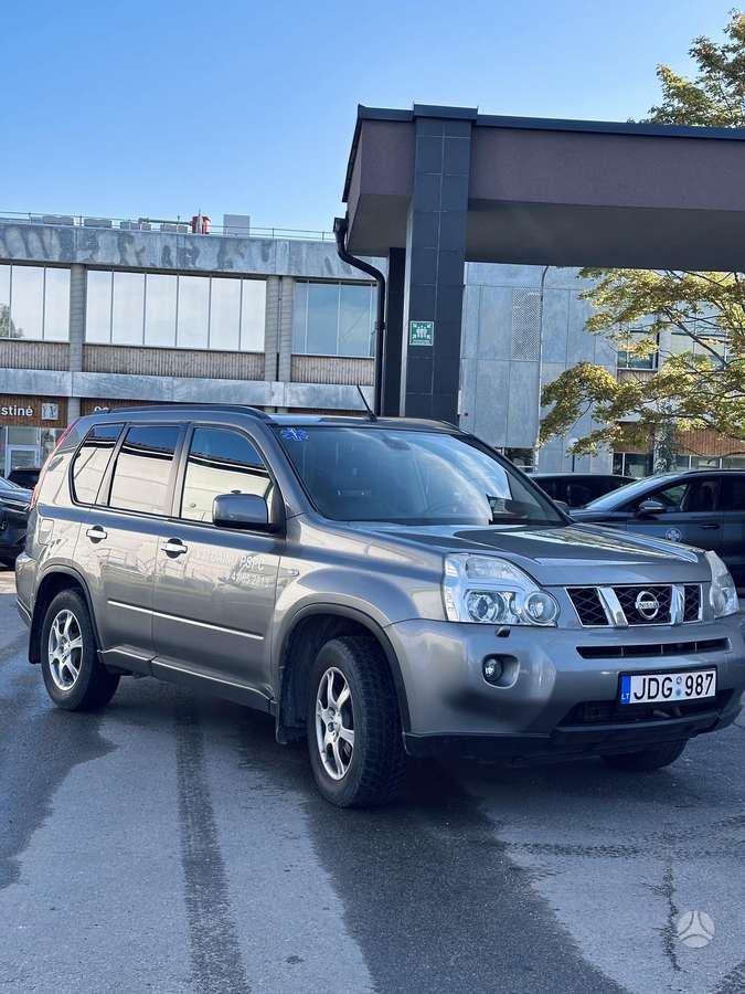Nissan X-Trail 2008 — engine 2488 cm³, 169 HP (124kW)