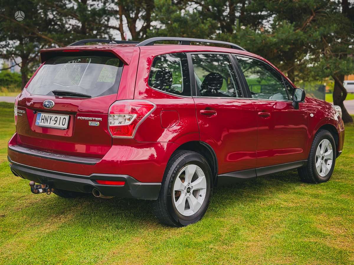 Subaru Forester 2014 — фото 8