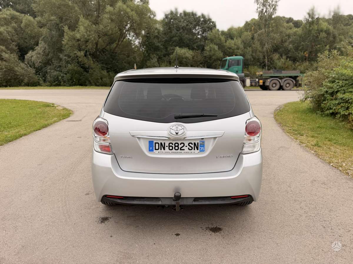 Toyota Verso 2015 — photo 6