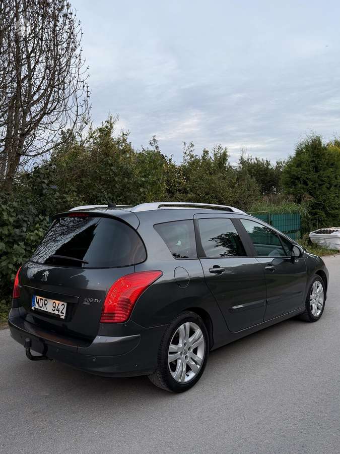 Peugeot 308 2012 — photo 5