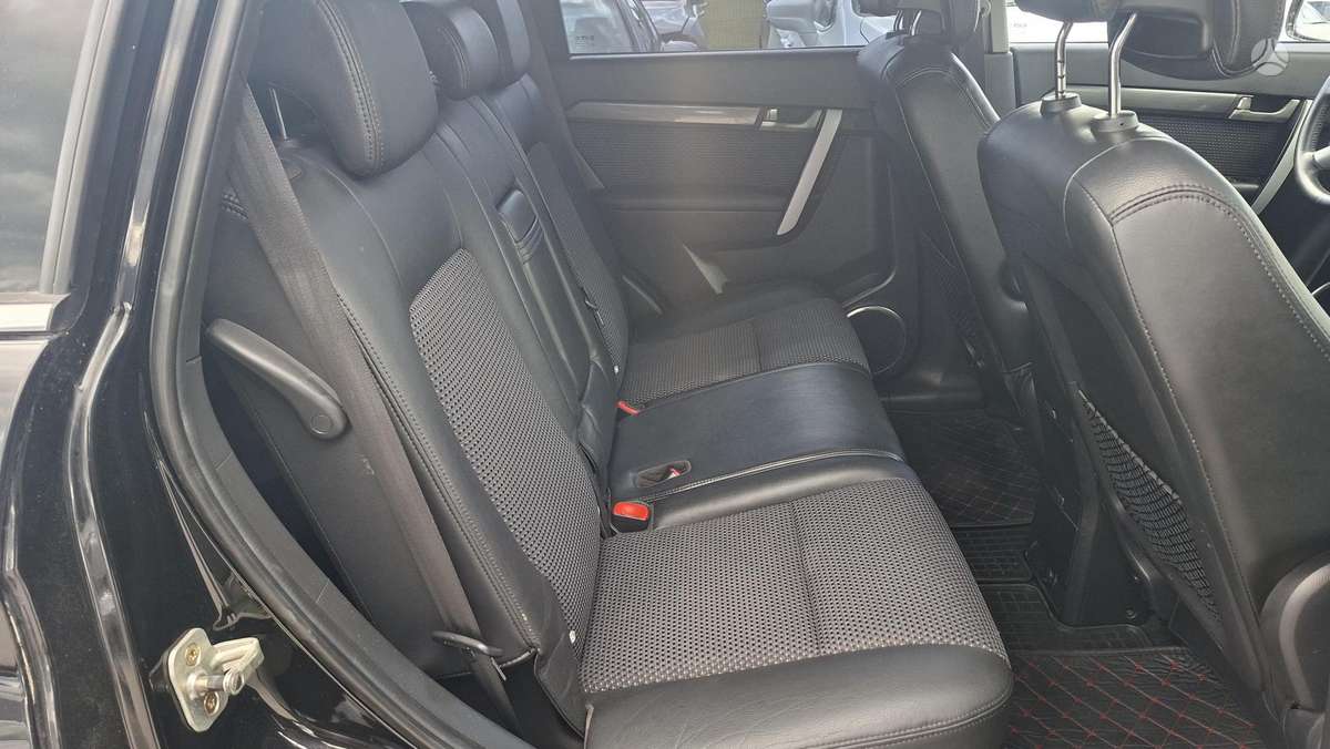 Chevrolet Captiva 2007 — photo 17