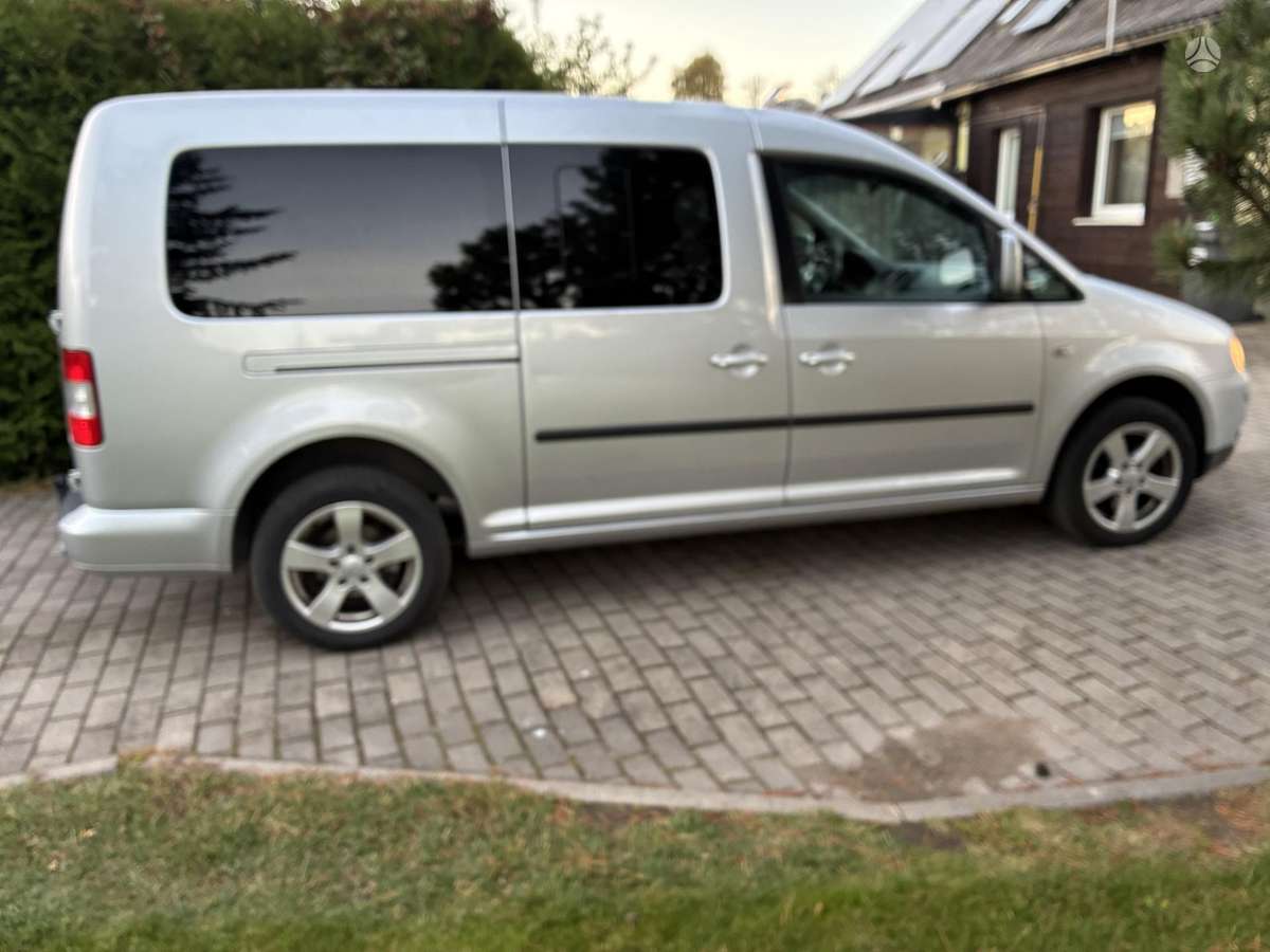 Volkswagen Caddy 2010 — двигун 1896 cm³, 105 HP (77kW)