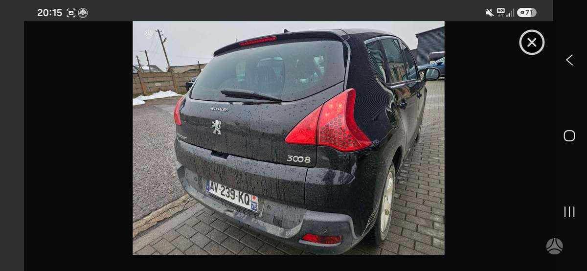 Peugeot 3008 2010 — rear view