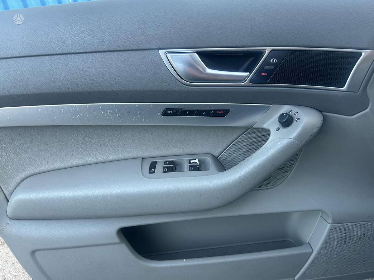 Audi A6 2005 — фото 14
