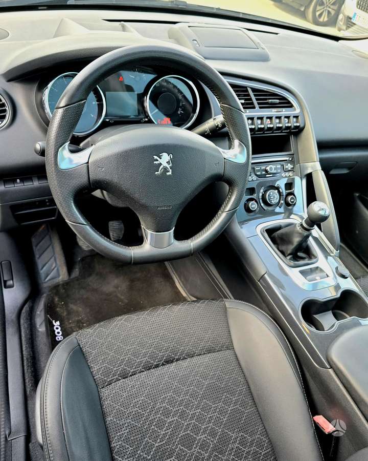 Peugeot 3008 2015 — photo 23