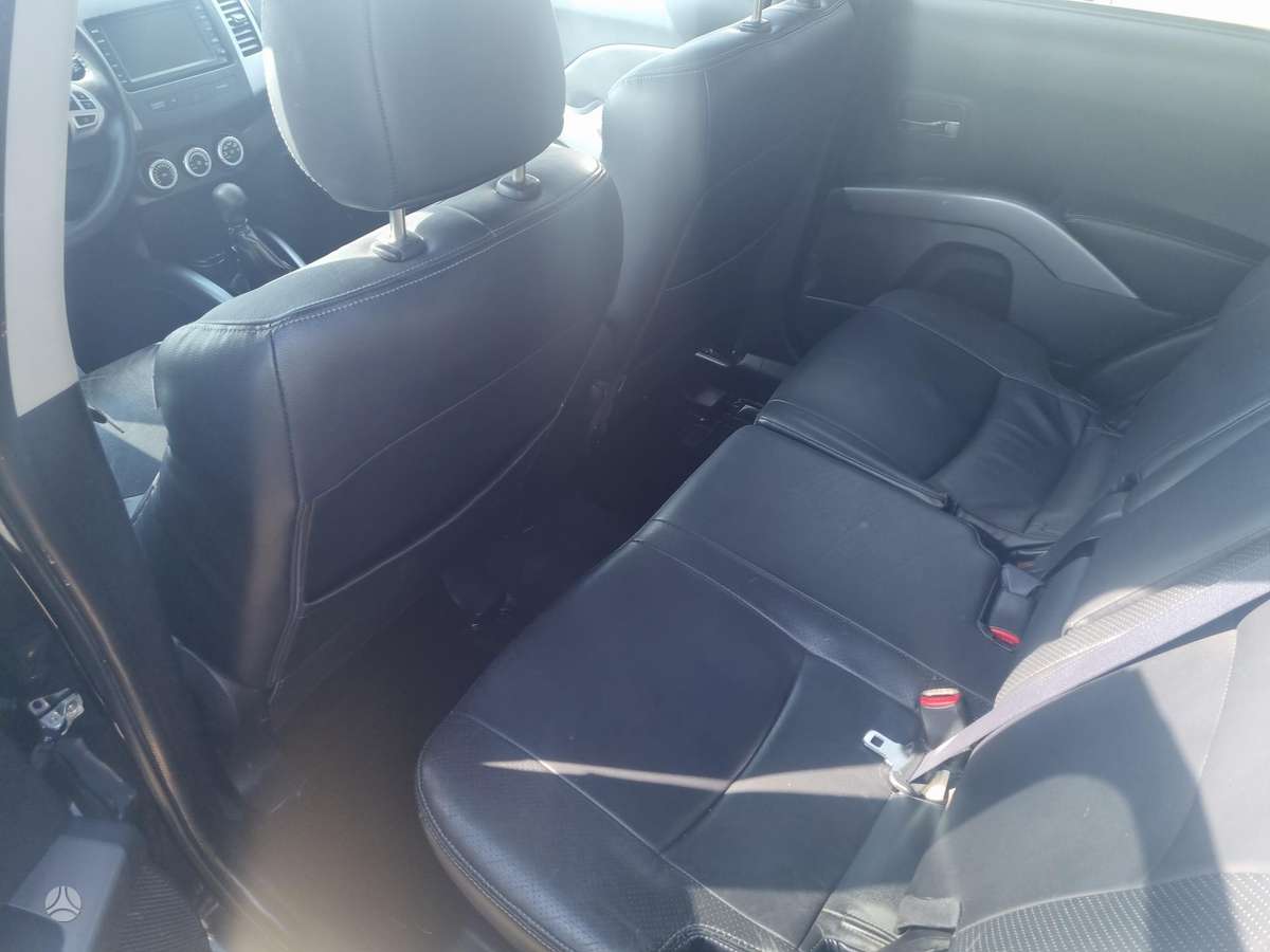Peugeot 4007 2009 — photo 10