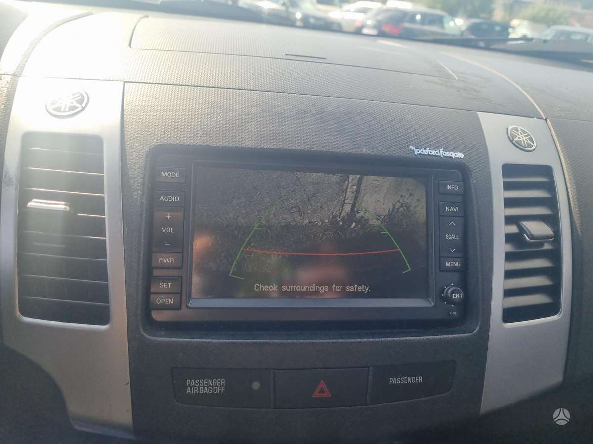 Peugeot 4007 2009 — photo 16