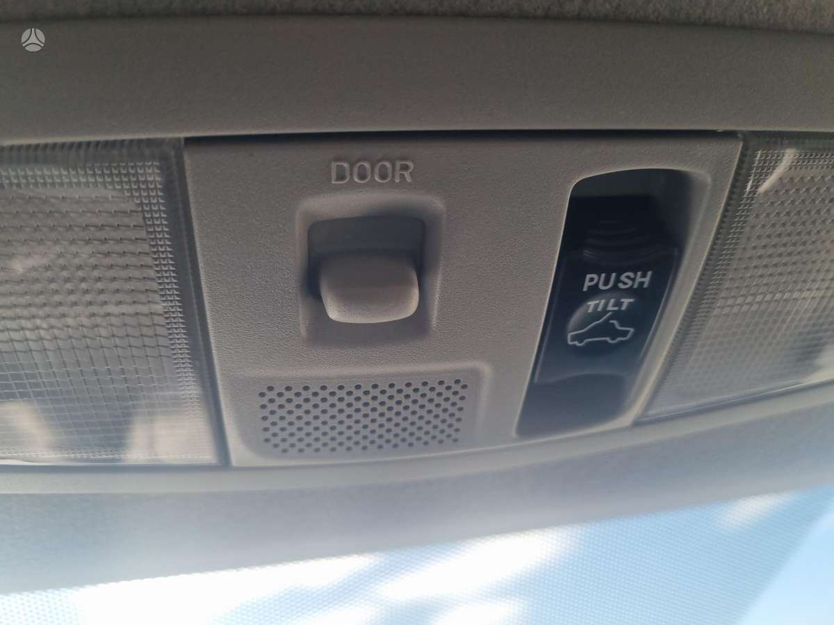 Peugeot 4007 2009 — photo 18