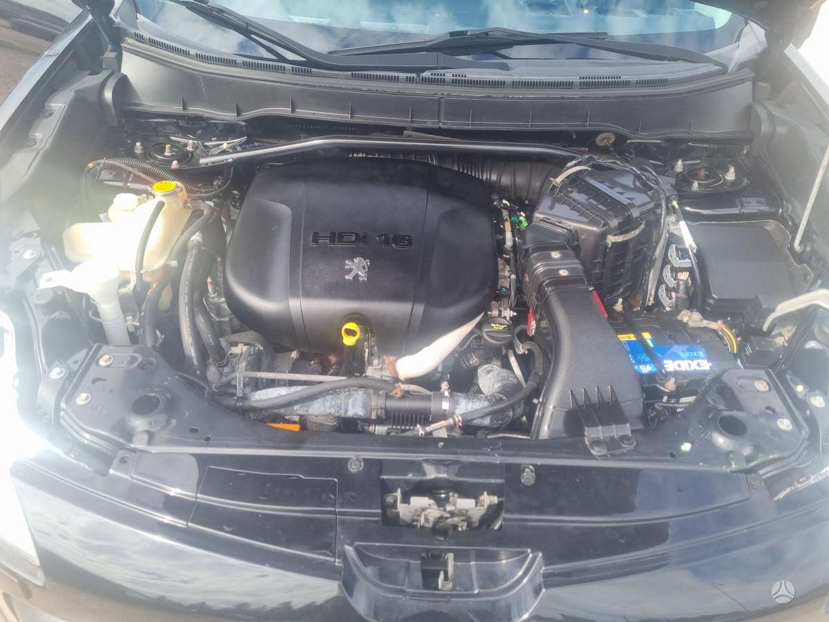 Peugeot 4007 2009 — photo 20