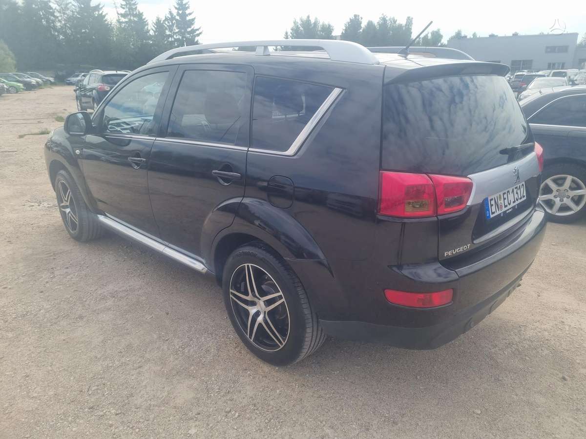 Peugeot 4007 2009 — engine 2200 cm³, 156 HP (115kW)