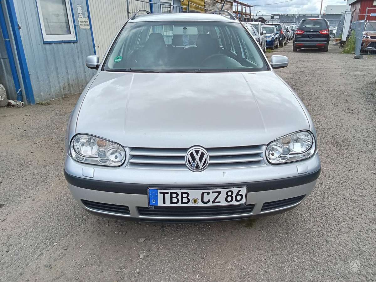Volkswagen Golf 2006 — interior