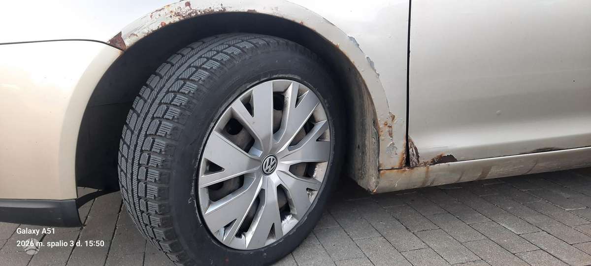 Volkswagen Golf 2008 — engine 1896 cm³, 105 HP (77kW)