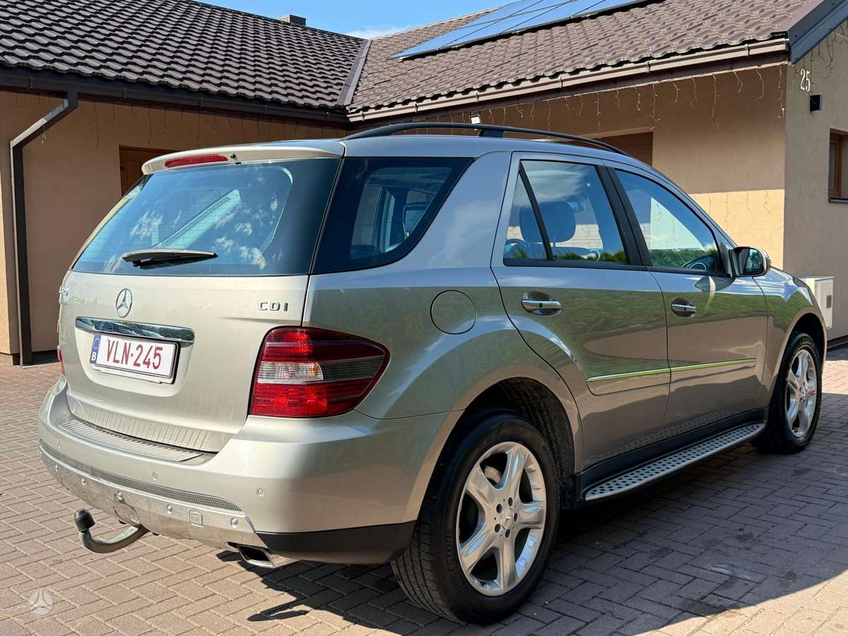 Mercedes-Benz ML320 2006 — engine 2987 cm³, 224 HP (165kW)