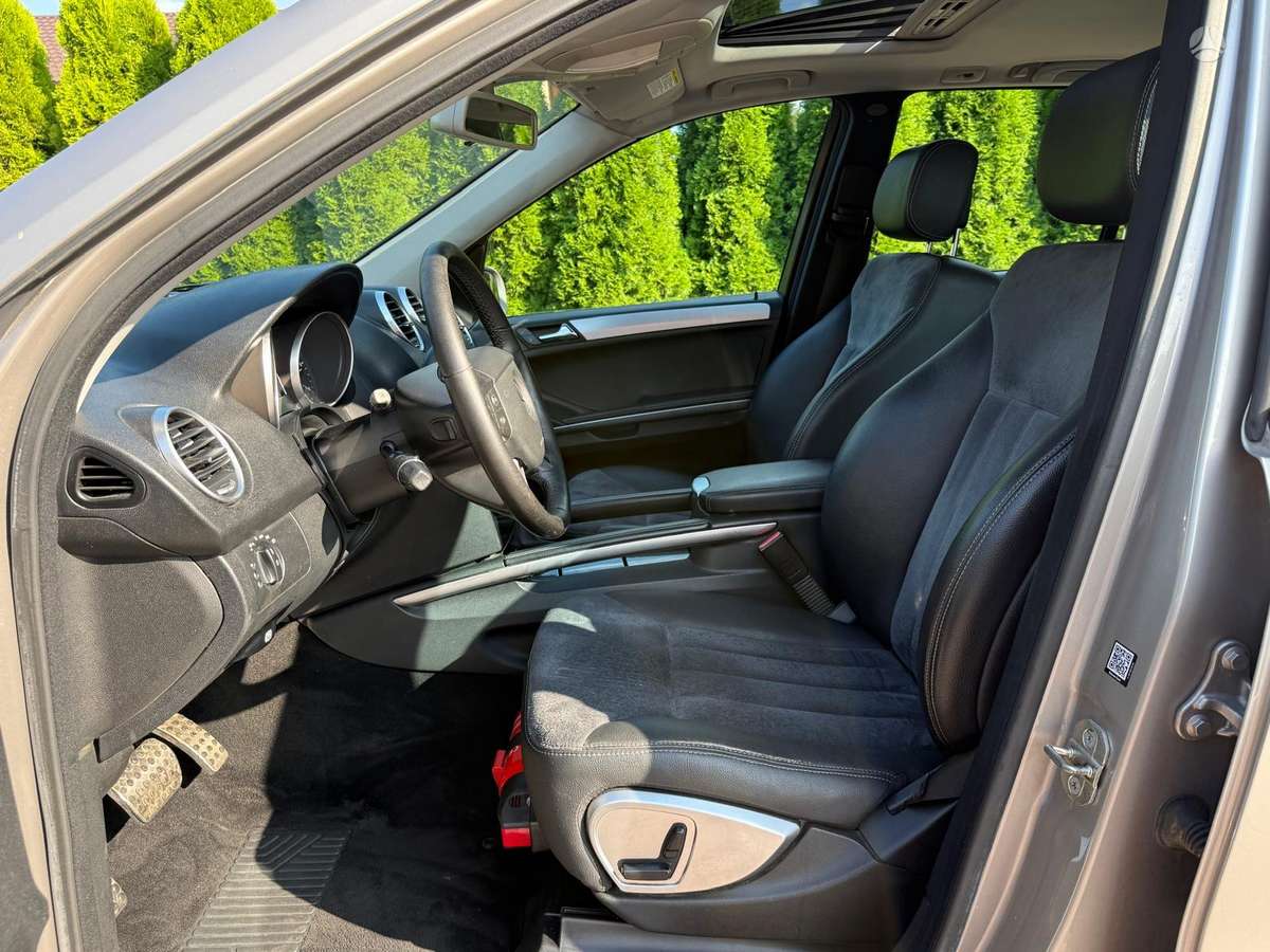Mercedes-Benz ML320 2006 — photo 9