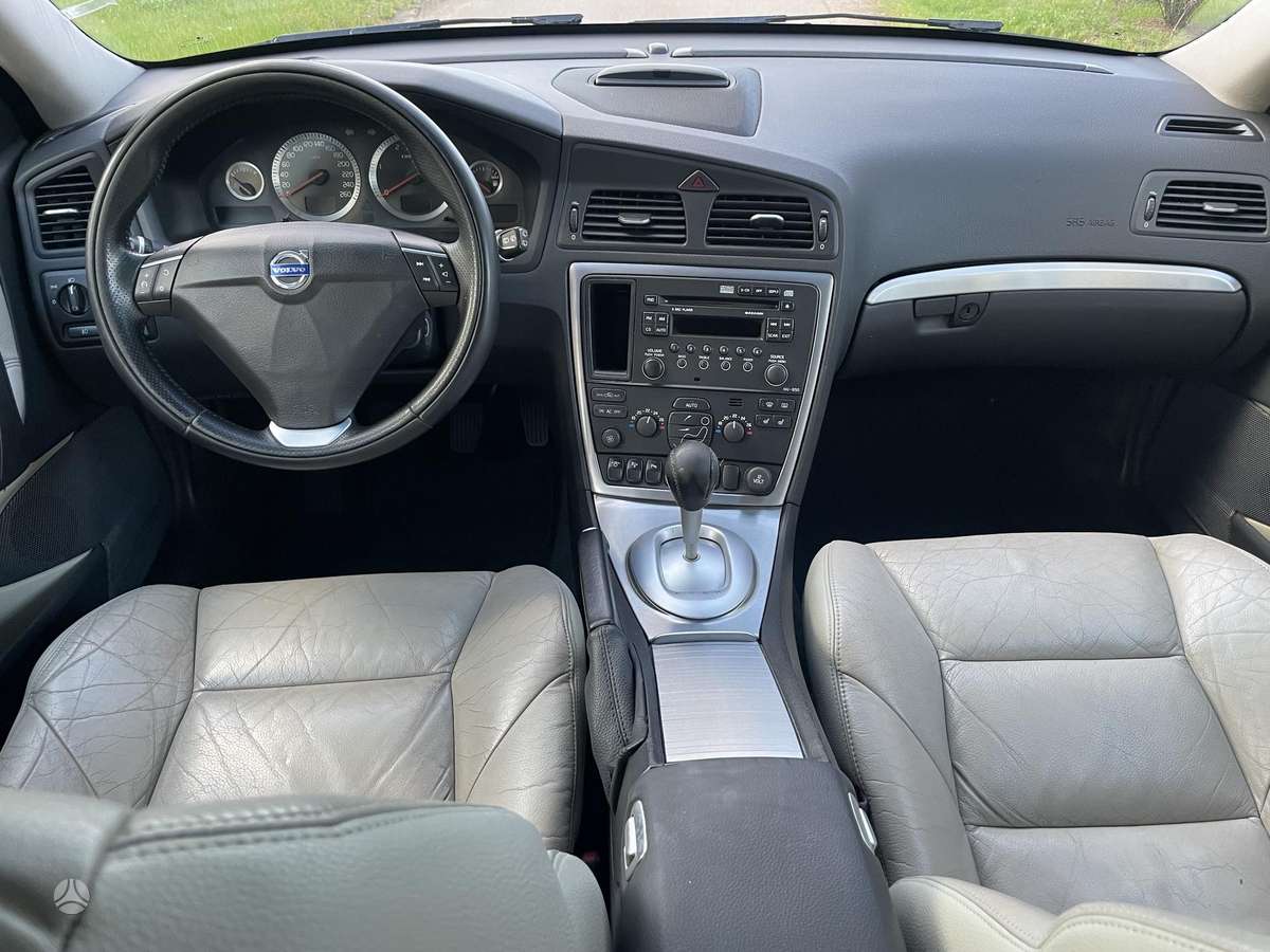 Volvo V70 2007 — photo 15