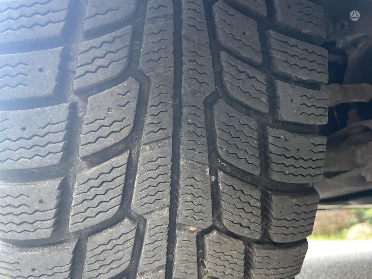 Volvo V70 2007 — photo 24