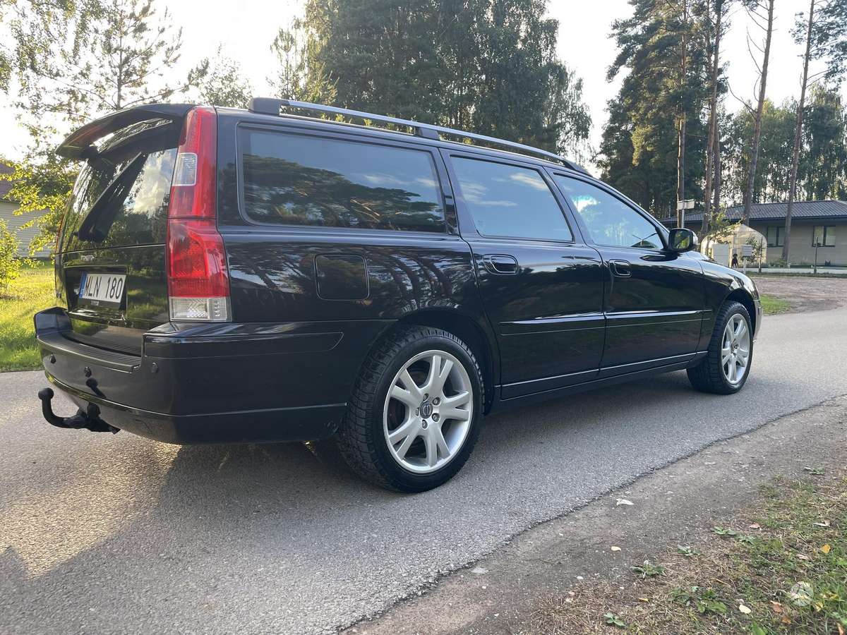 Volvo V70 2007 — photo 7