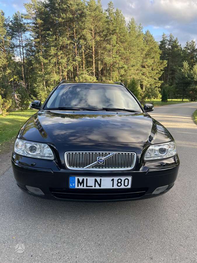 Volvo V70 2007 — photo 9
