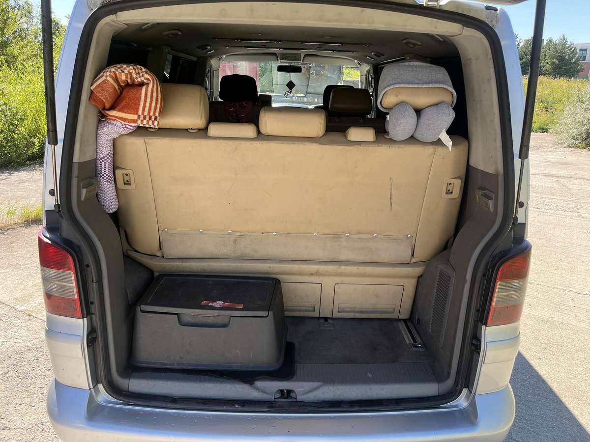 Volkswagen Multivan 2004 — photo 5